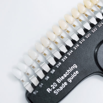 ホワイトニング